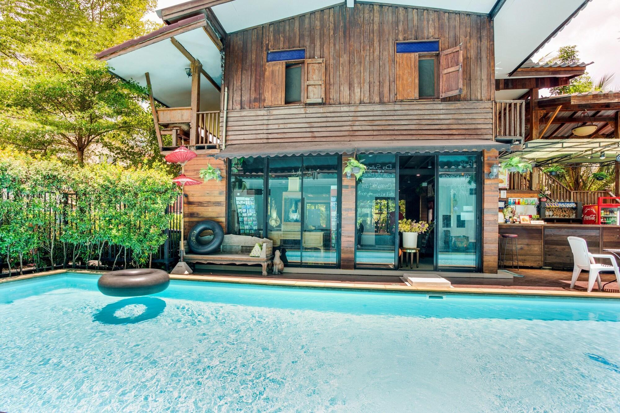 Capital O 1051 Pagoda House Hotel Chiang Mai