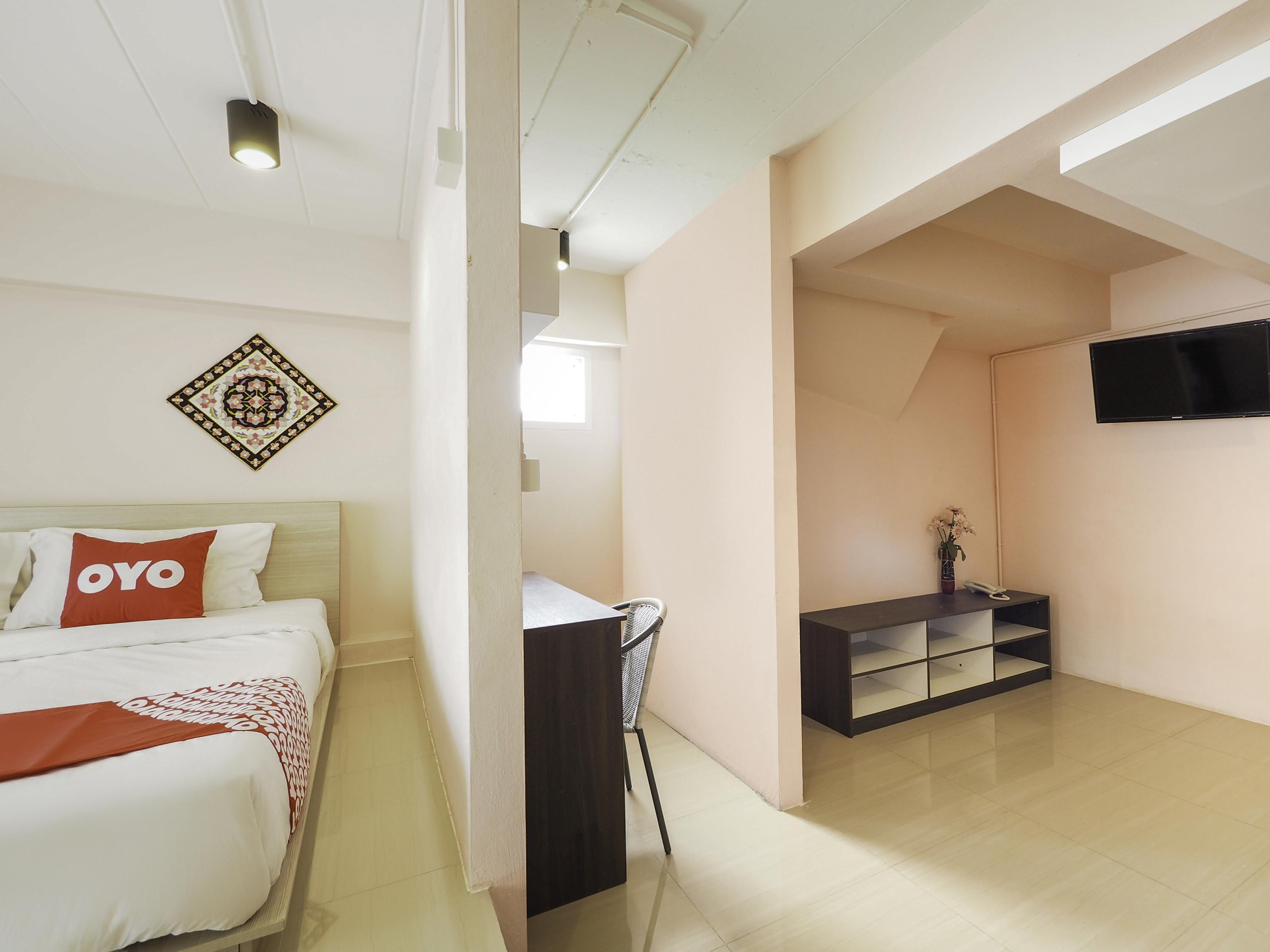 Oyo 983 The Private Hotel Hotel Chiang Mai