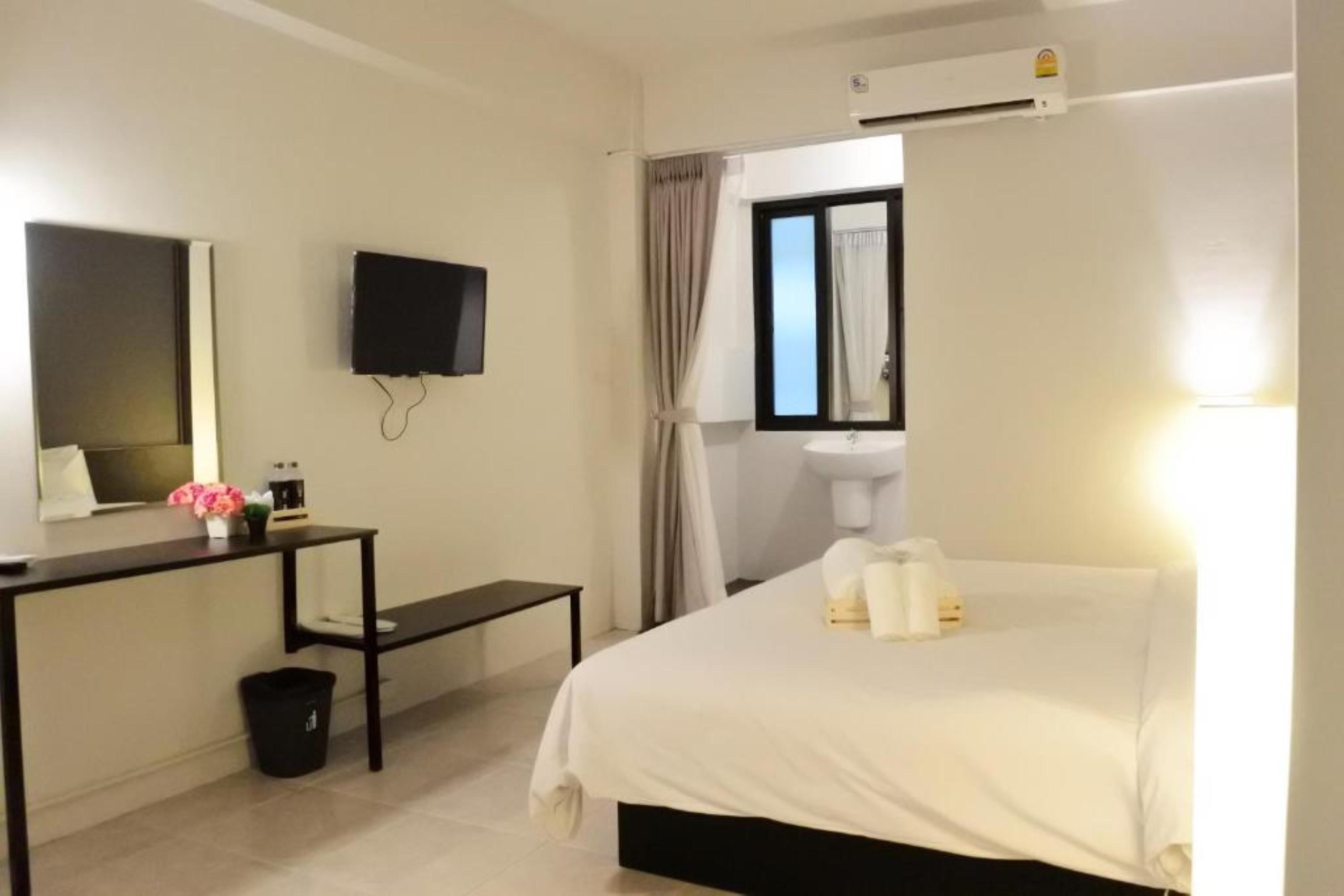 Shane Hotel 3*