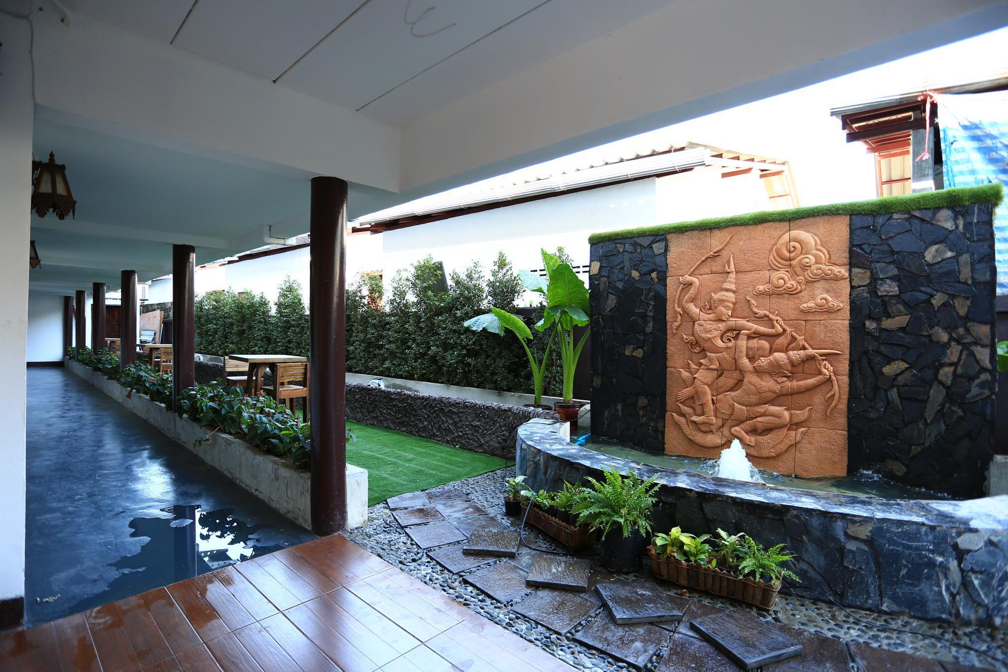 Hotel Pai Chiangmai Gate Chiang Mai