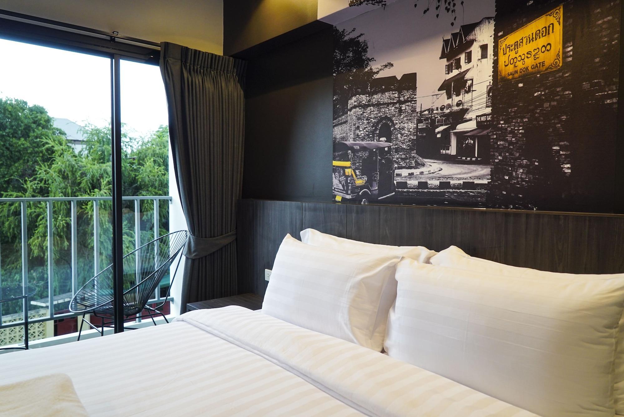 Hotel Sleep Mai Thapae Old Lifestyle