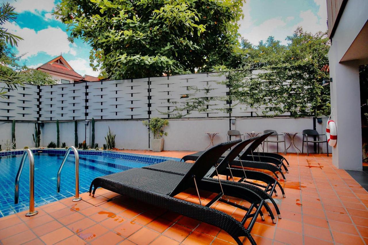 Wealth Boutique 3* Chiang Mai