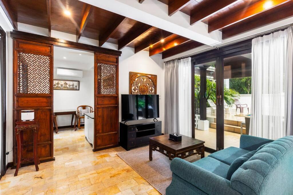 Villa Sclass & Swimming Pool , 10 Min From Airport *
