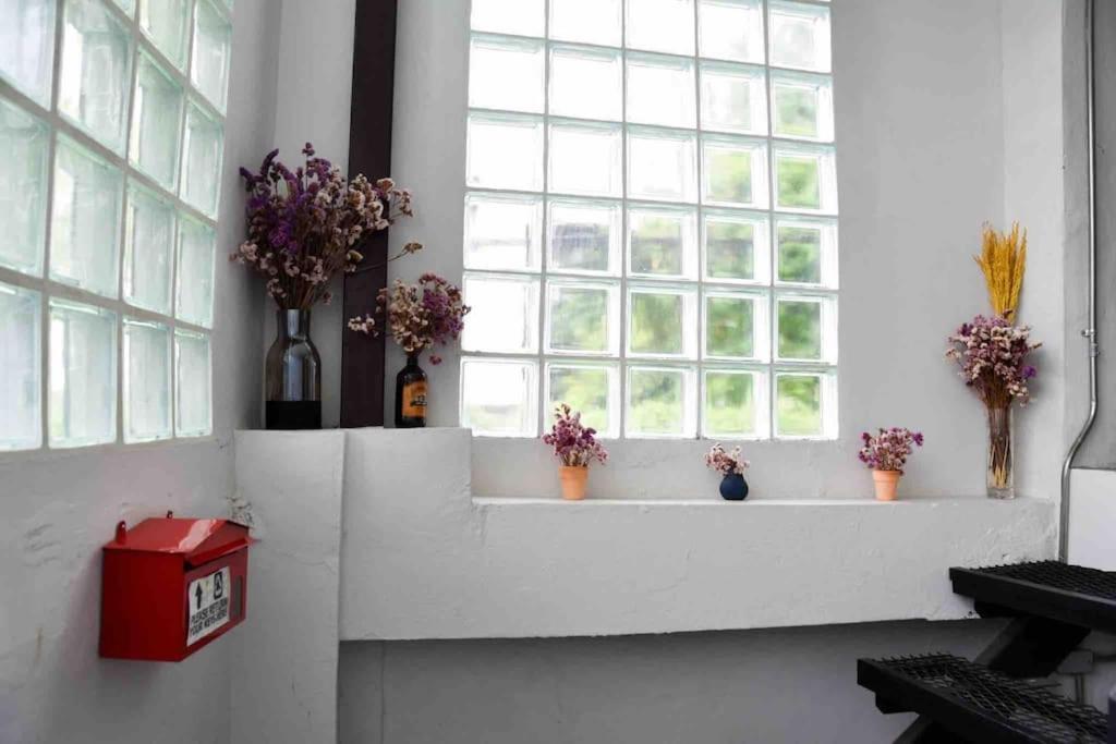 3l9b Chiangmai Gate Location 3 Bedrooms Apartment *