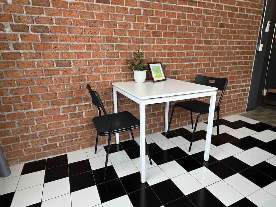 3l9b Chiangmai Gate Location 3 Bedrooms *