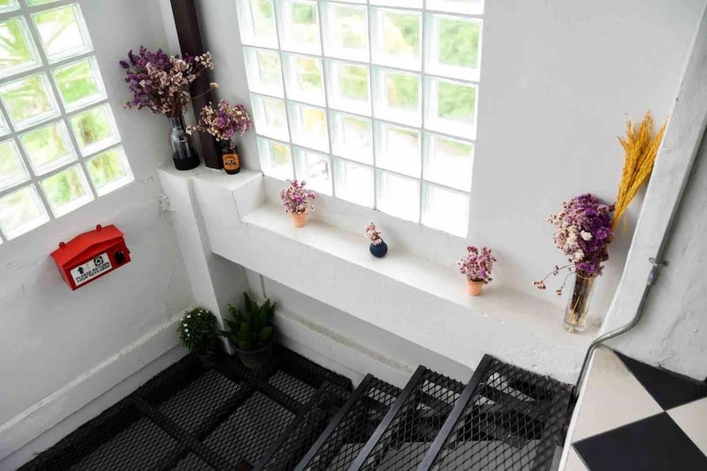 Apartment 3l9b Chiangmai Gate Location 3 Bedrooms Chiang Mai