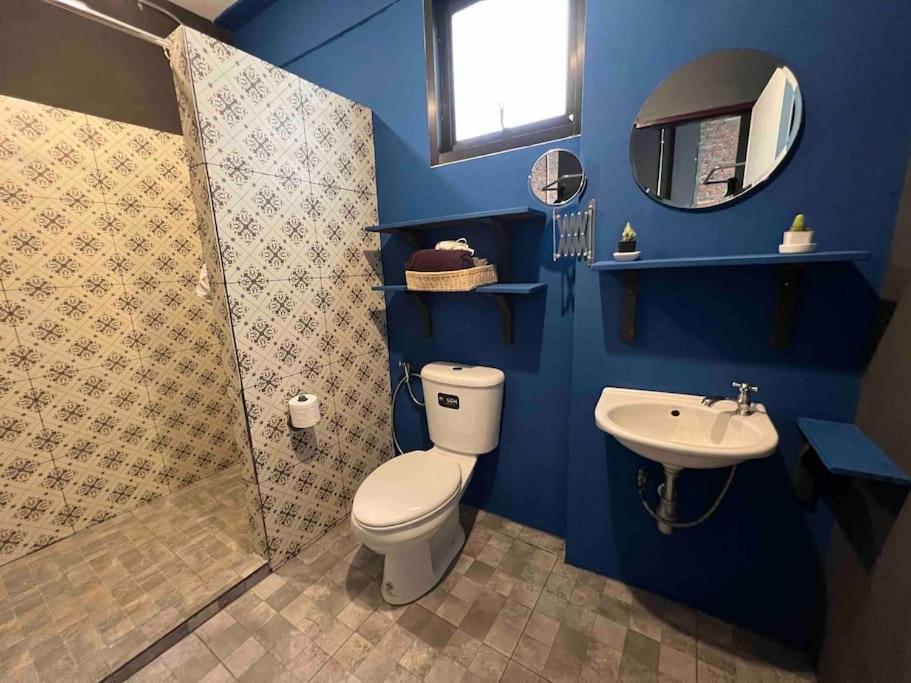3l9b Chiangmai Gate Location 3 Bedrooms Apartment Chiang Mai