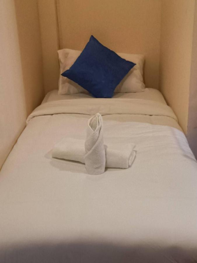 Soft Night Barzaar Hostel *