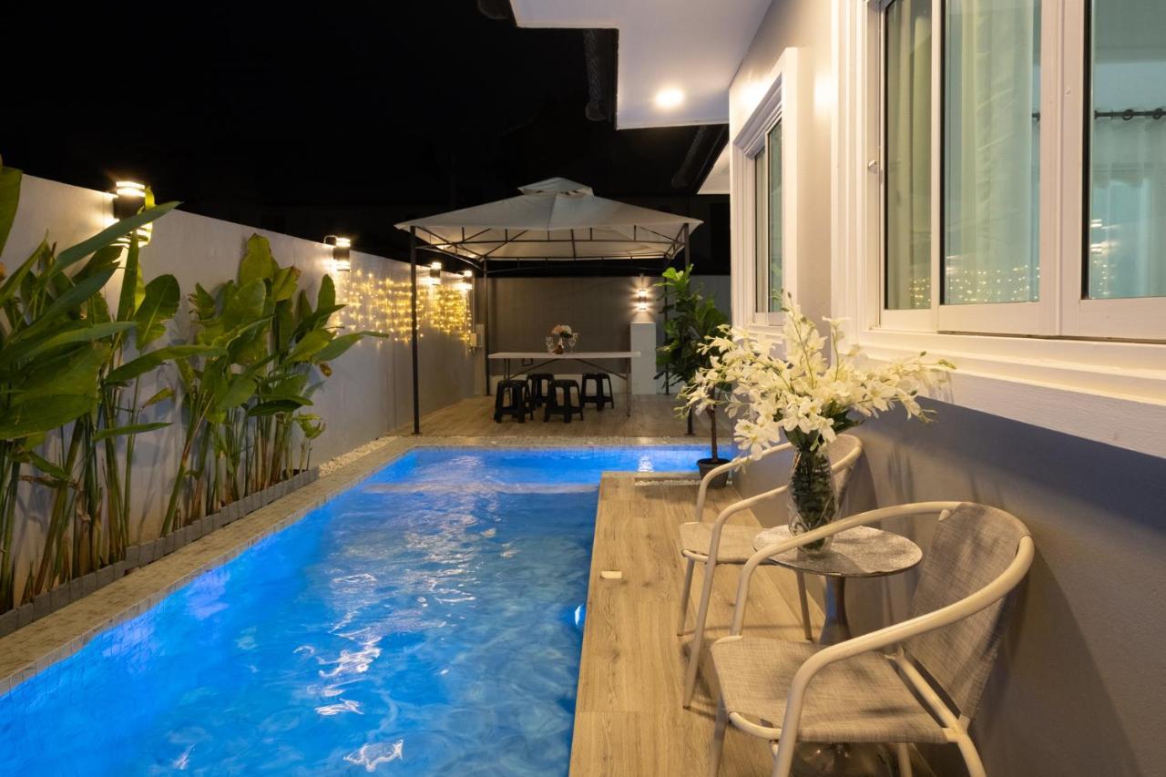 Villa April Pool Airport