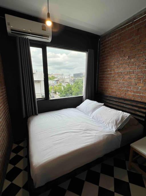 3l9b Chiangmai Gate Location 3 Bedrooms Apartment Chiang Mai