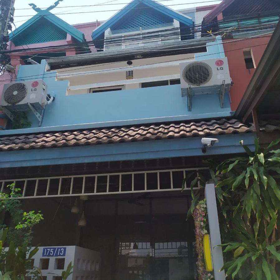 Hooman Albergue *