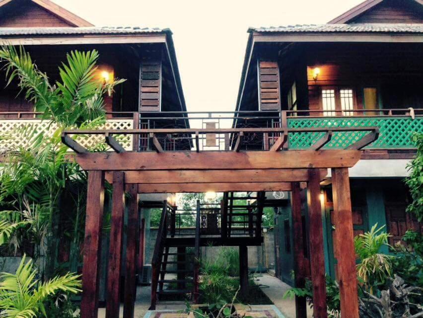 Teena​ House Chiang​ Mai *