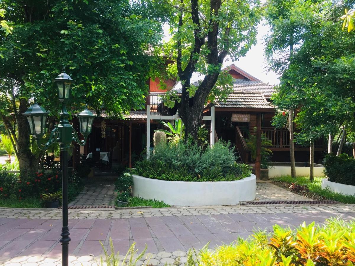 Teena​ House Chiang​ Mai * Chiang Mai