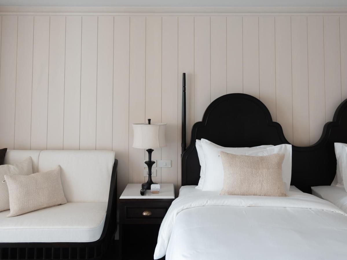Hotel Burirattana Hotel-an Adults Only 4*