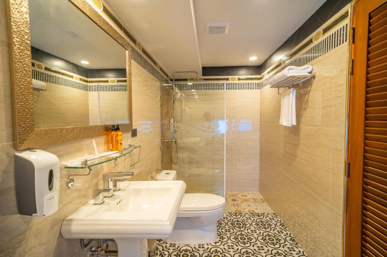 Siri Nakornpink Sha Hotel