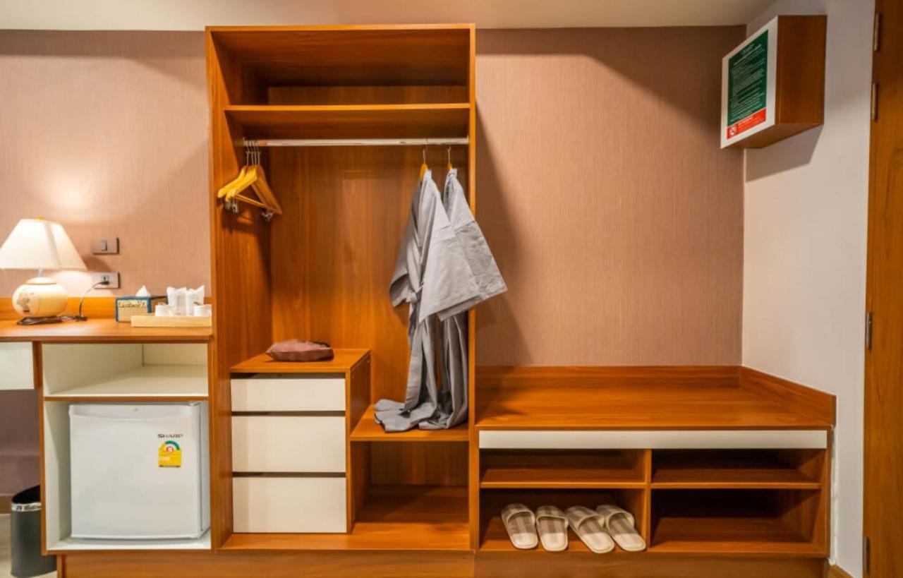 Siri Nakornpink Sha Hotel 4*