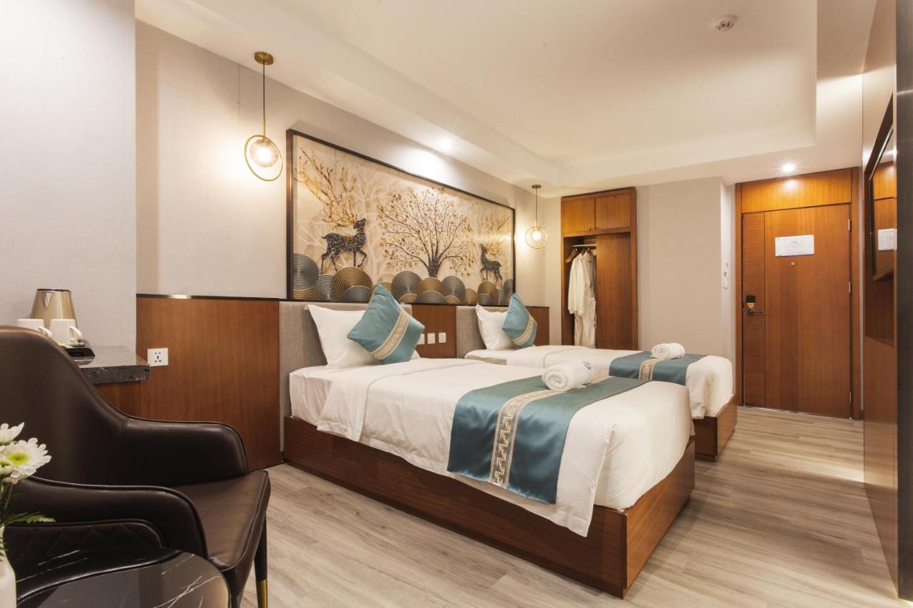 Thapae Twins Hotel