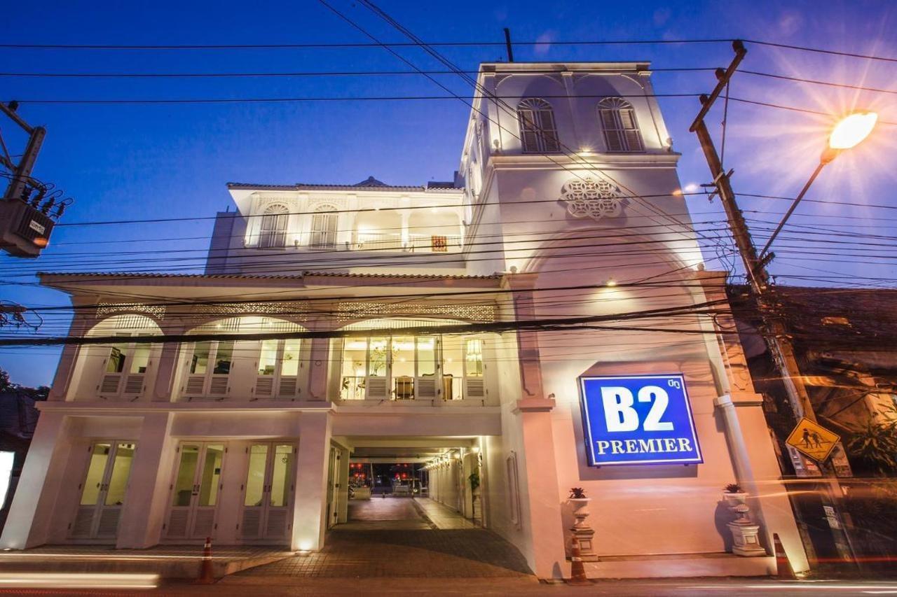 B2 Riverside Colonial Hotel