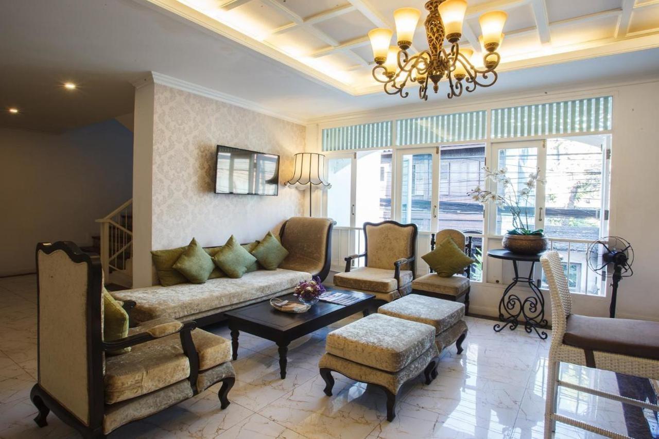 B2 Riverside Colonial Hotel Chiang Mai