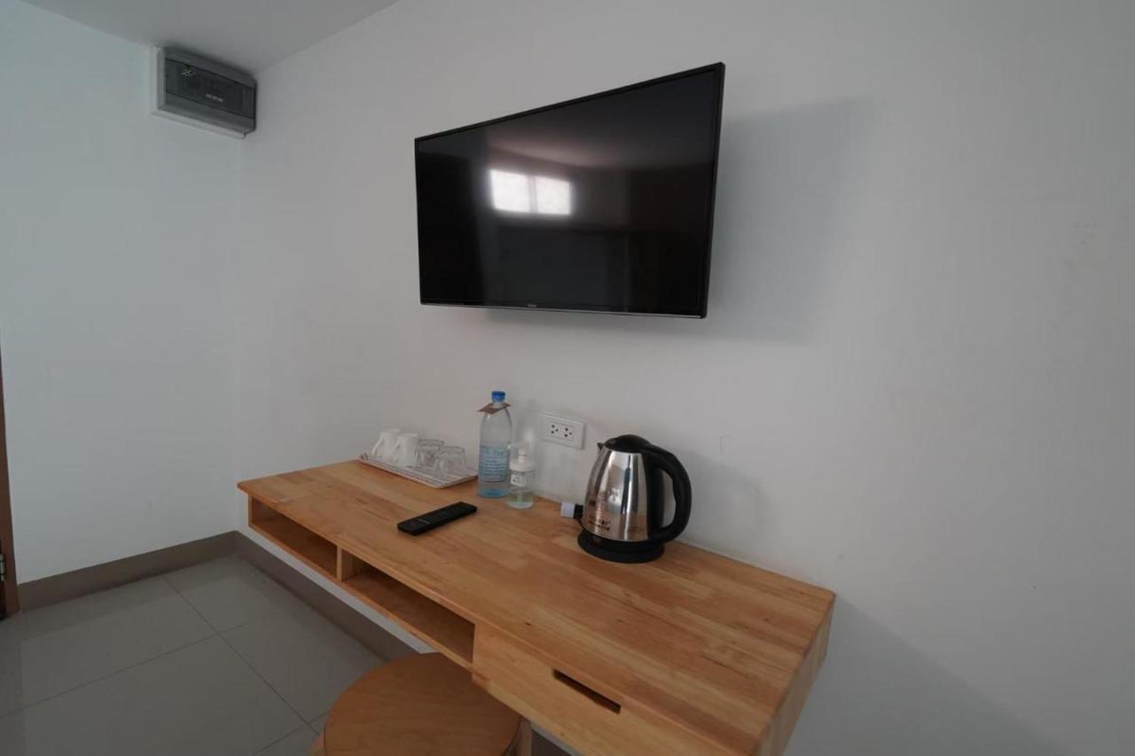 Roomquest Tha Sala 3*