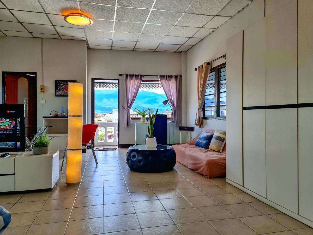 Bed And Terrace 3*