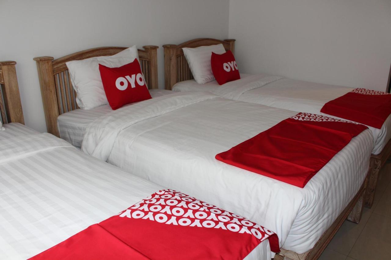 Oyo 75409 Premium The Family Hotel 3*