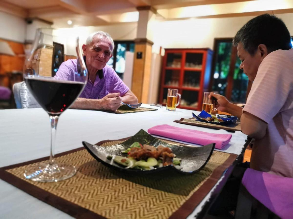 Hotel Avara Signature House Chiang Mai