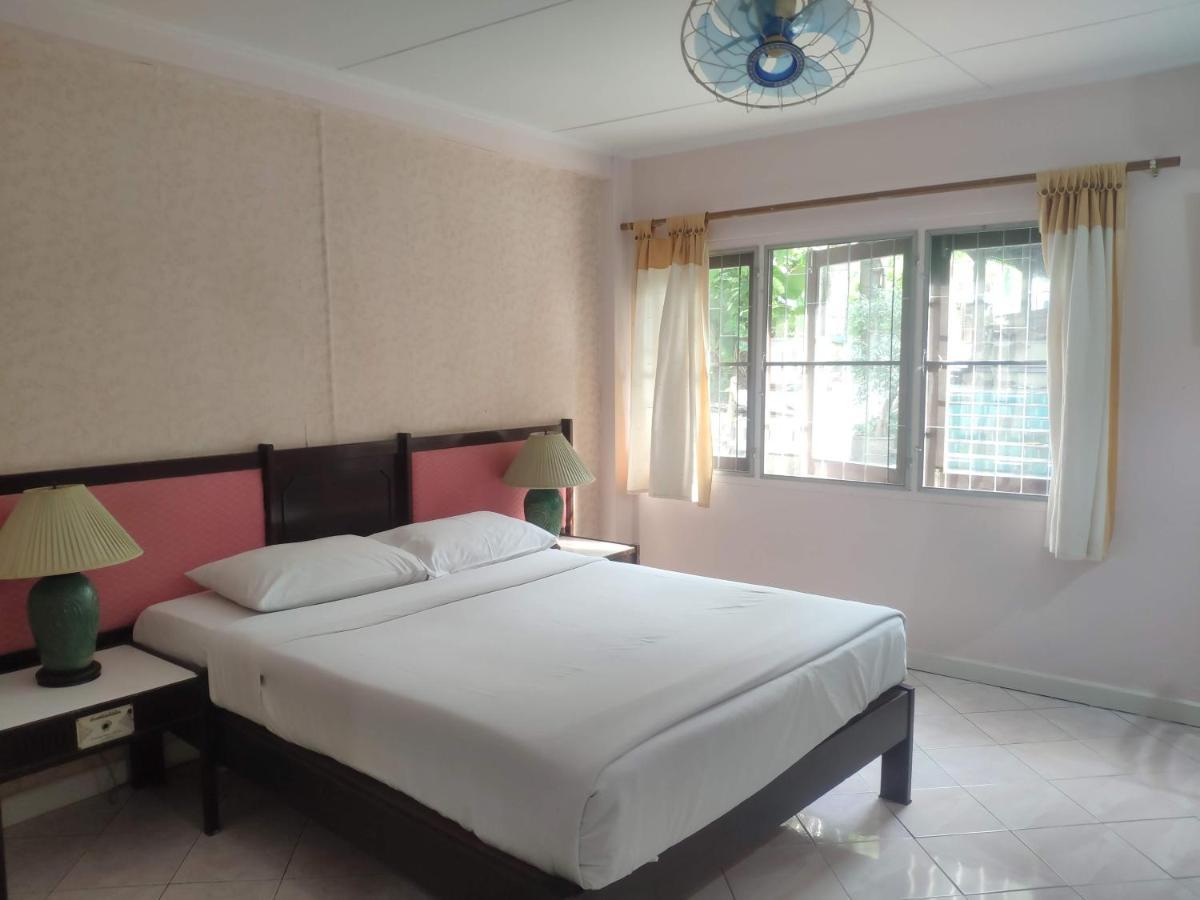Changpuak Hotel
