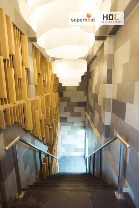Cozy Luxury @ The Astra Apartment Chiang Mai