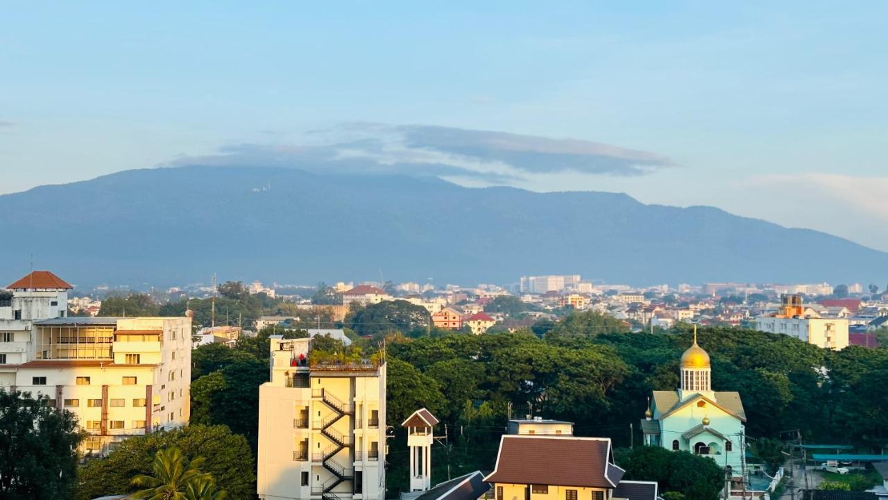 清迈astra Sky River无边泳池奢华温馨三卧家庭山景房 Apartamento Chiang Mai