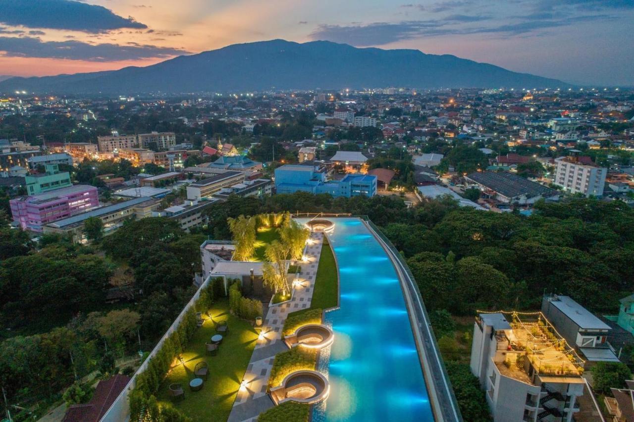 Astra Sky River Apartment
