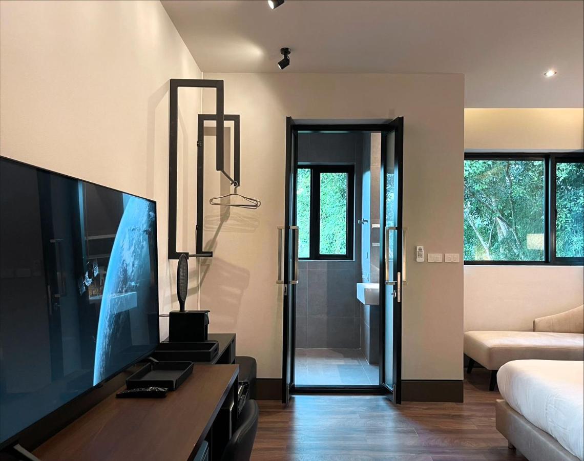 Hotel S.house168 *