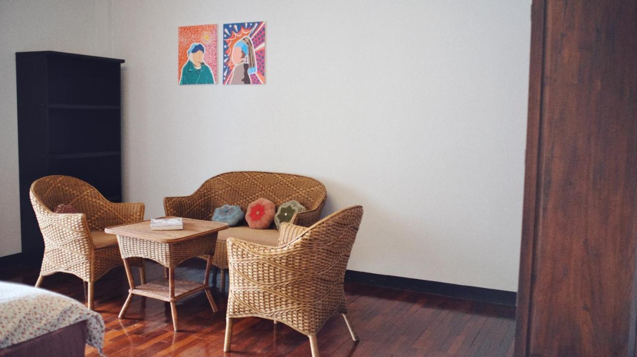 Bear Den Guest house Chiang Mai