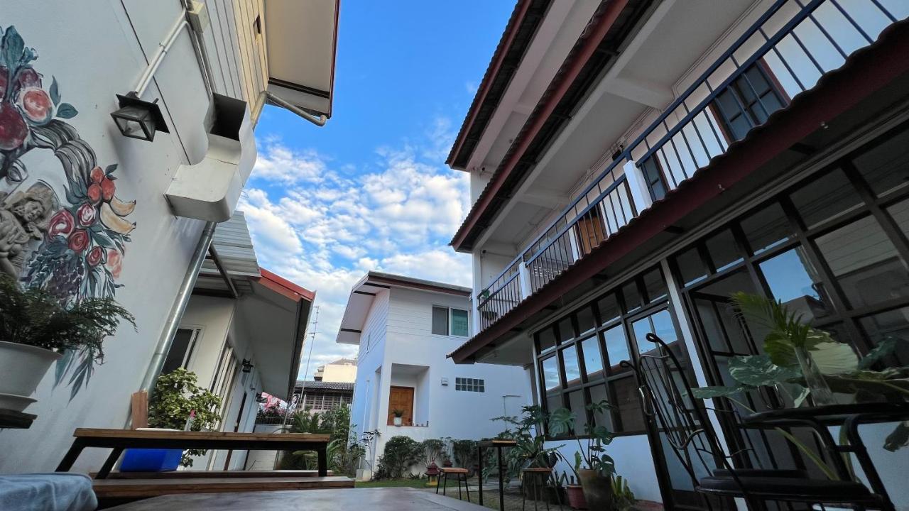 Hotel Gate House Chiang Mai