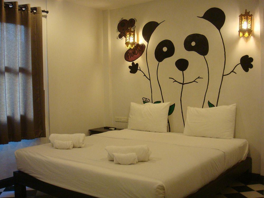 The Sculpture Guest house Chiang Mai