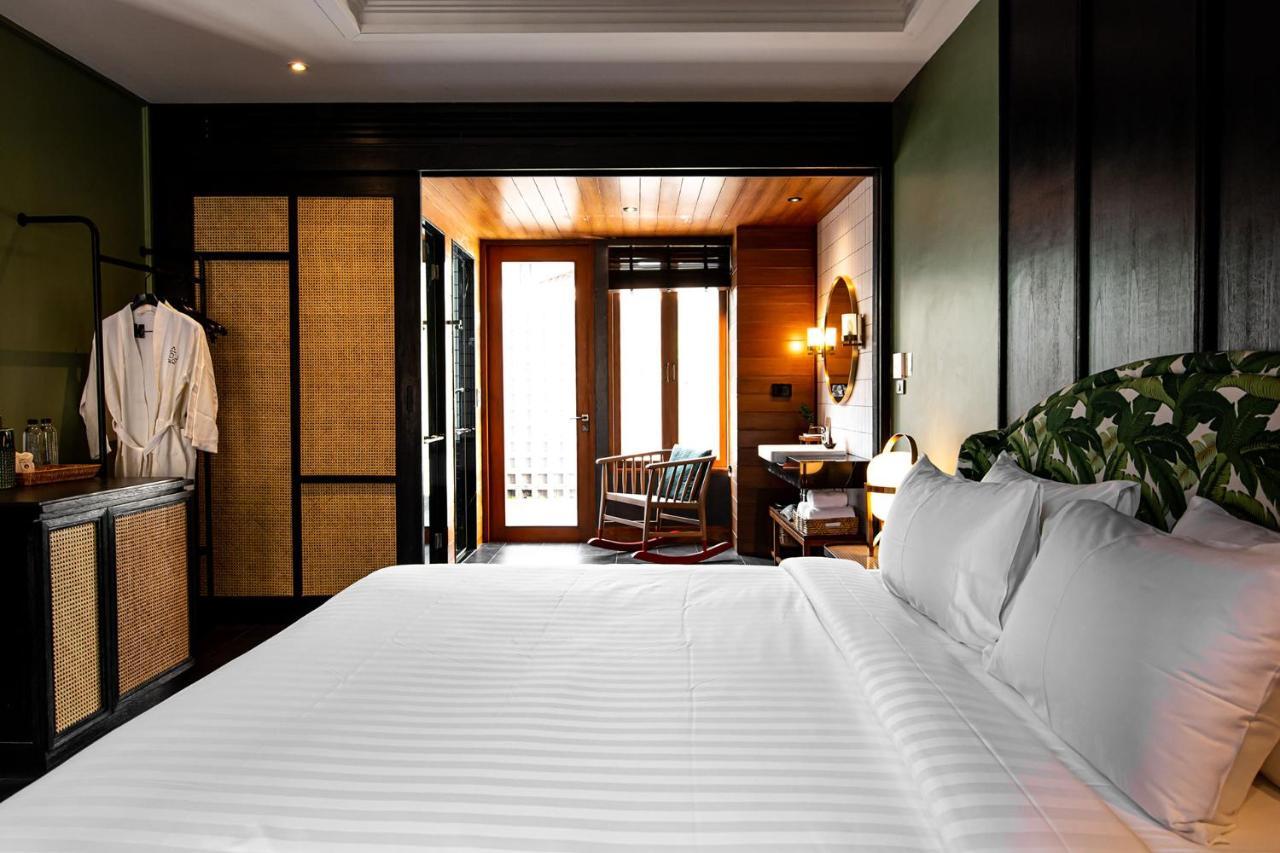 Loy Chiang Mai