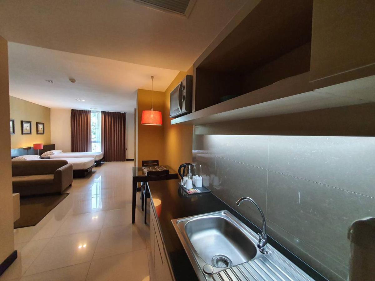 The Grand Wipanan Aparthotel 3*