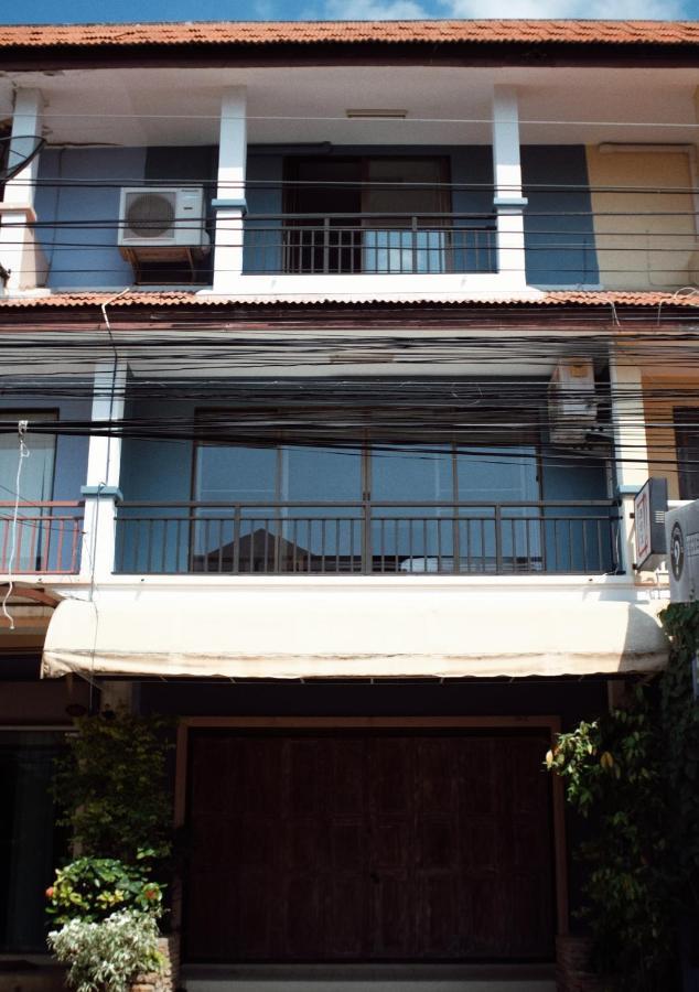 Guest house Bear Den *