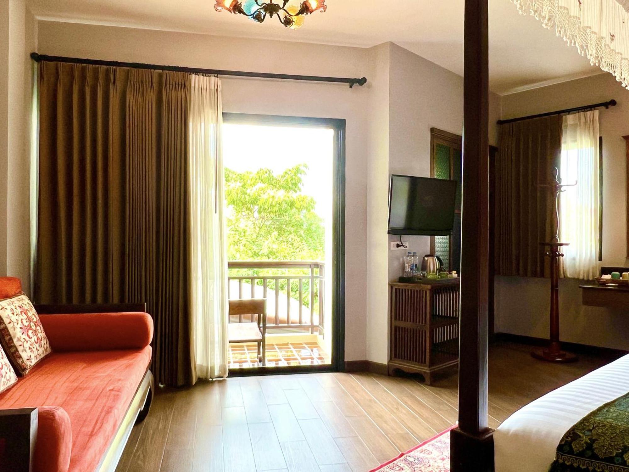 Wualai Sabaidee Chiang Mai