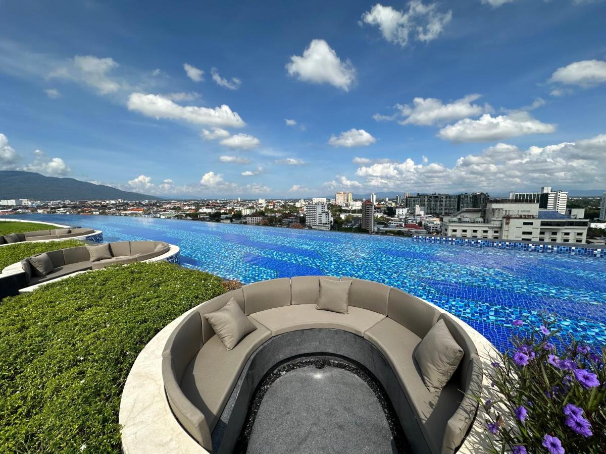 Apartment 清迈astra Sky River无边泳池宽敞wifi山景大三卧套房-有大电视和ps4pro *