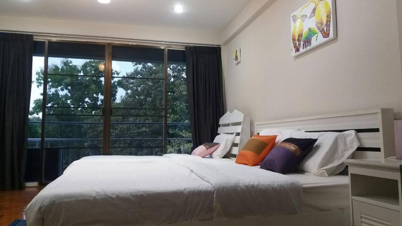 Bed & Breakfast Ct Old City