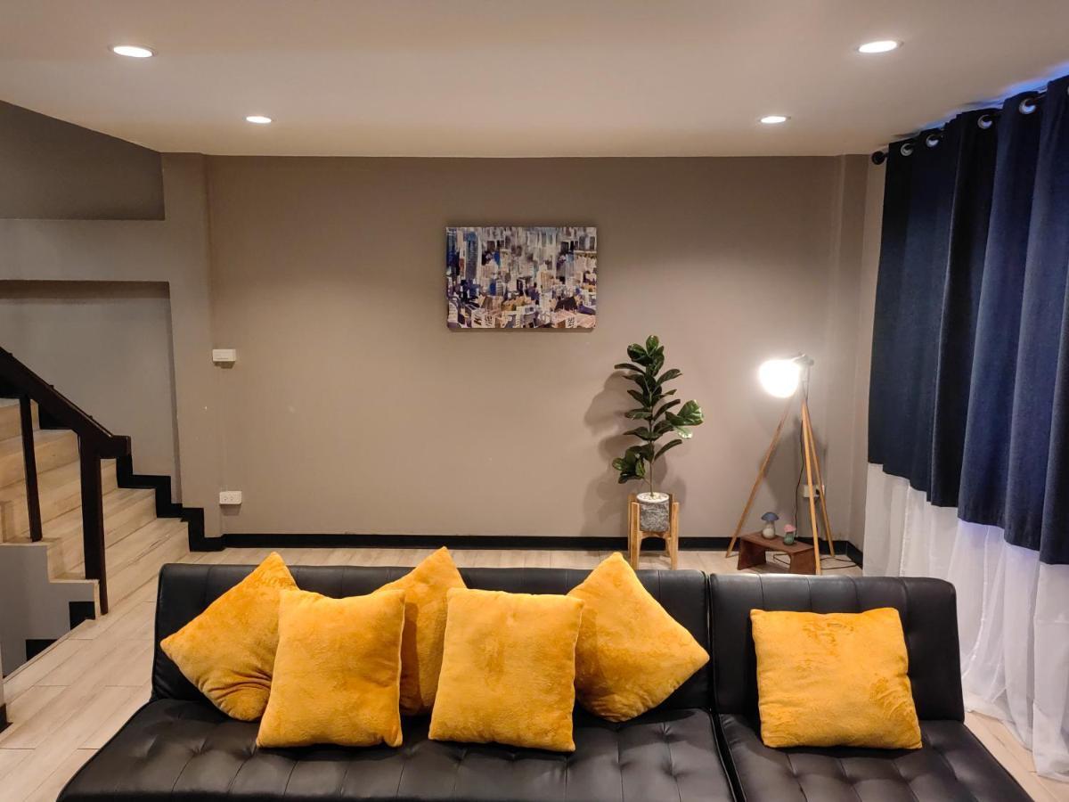 At 20 By Sleepyoho Chiang Mai
