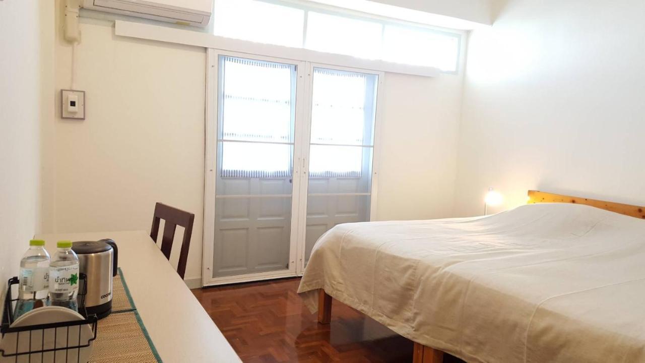 The Commonroom Cnx Bed & Breakfast 2*