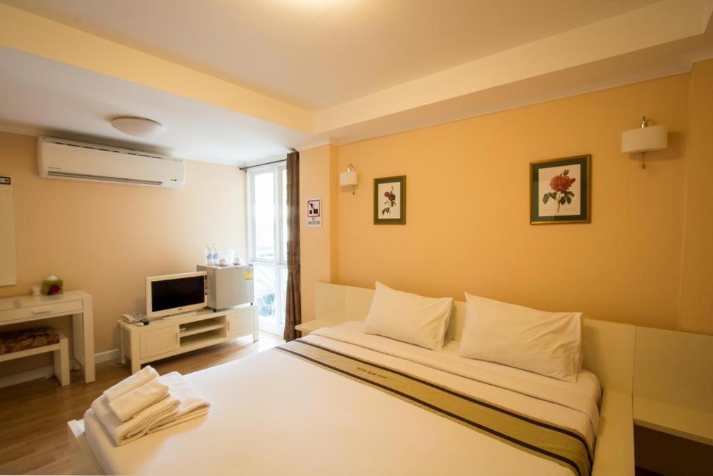 Guest house Triple Palms House Chiang Mai