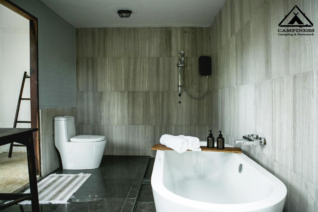 Campiness And Farmsook 3* Chiang Mai