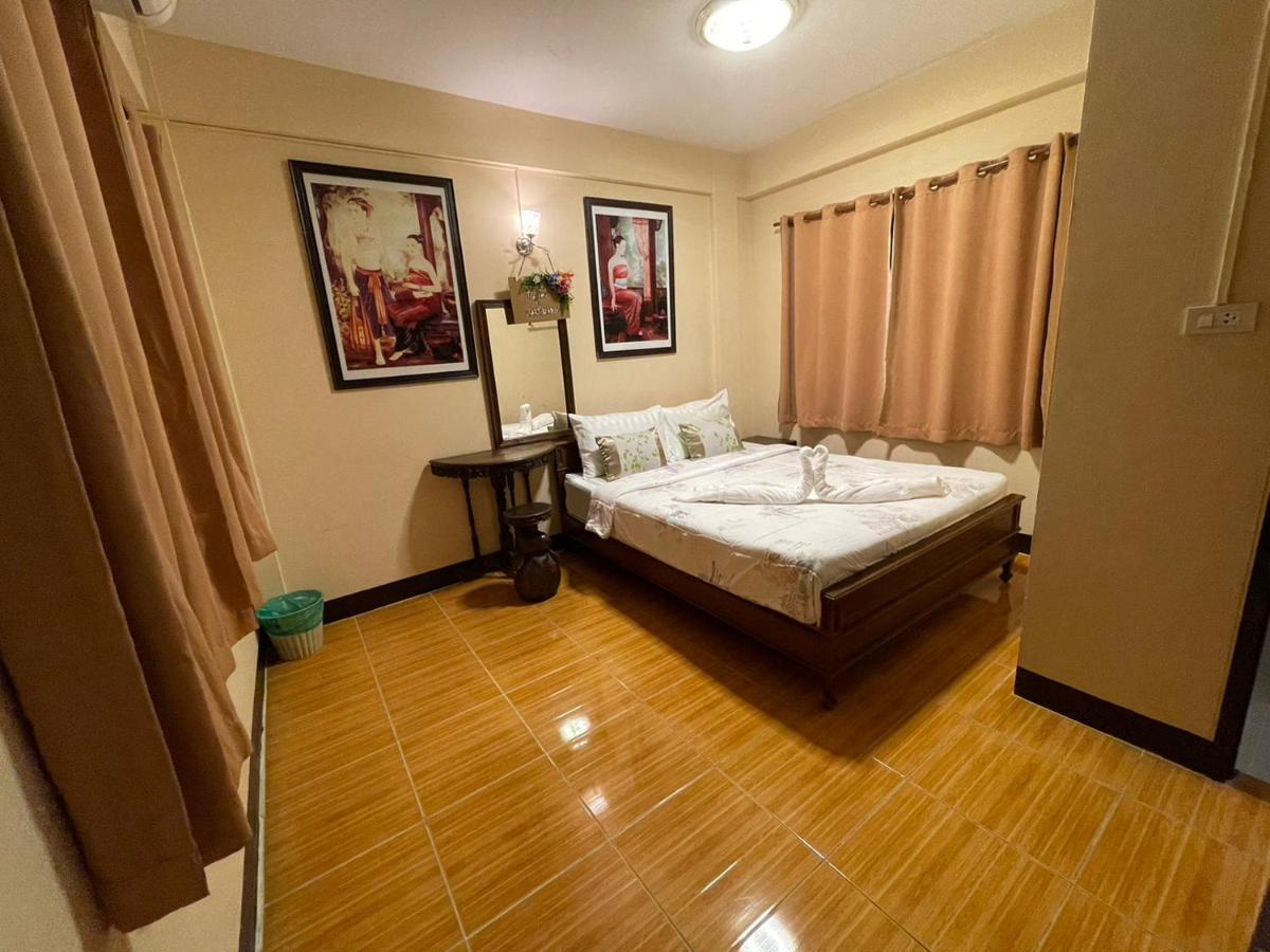 Studio'z Apartment *