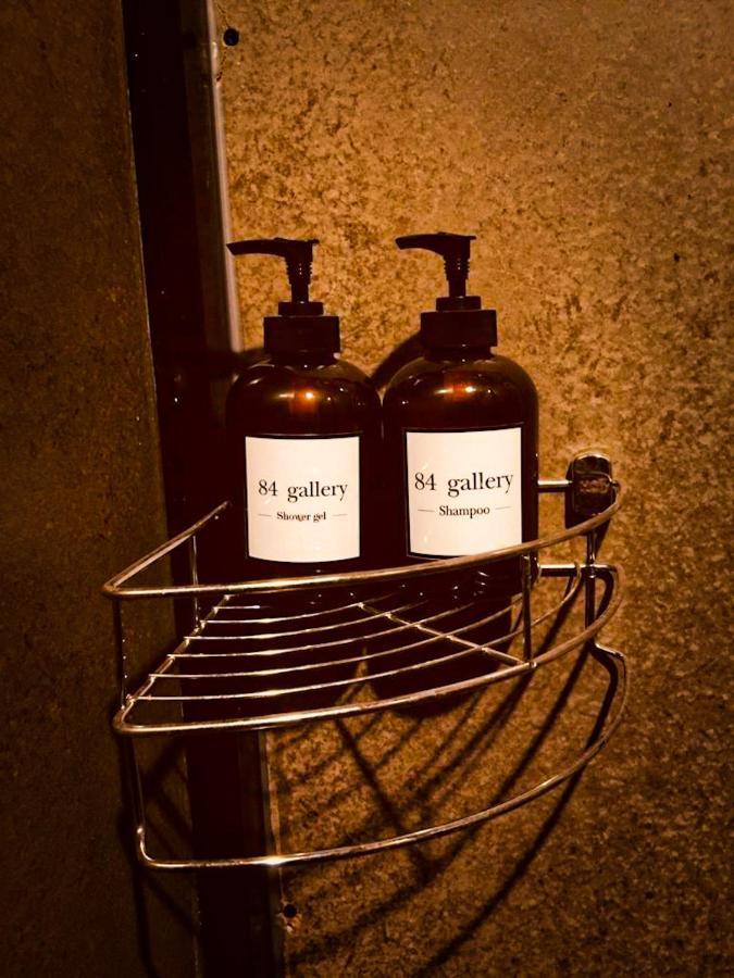 84 Gallery Hostel