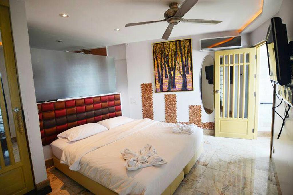 Penthouse Galare Thong Tower Apartment Chiang Mai