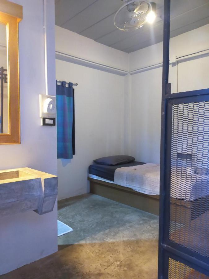 Hostel 9