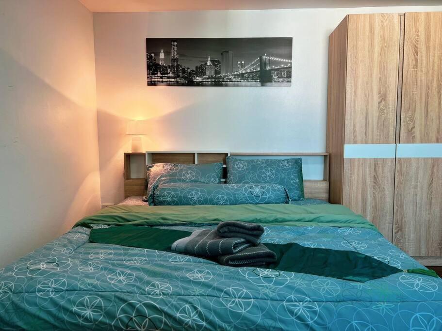 Apartment Lo-fi On Ninman 12 *